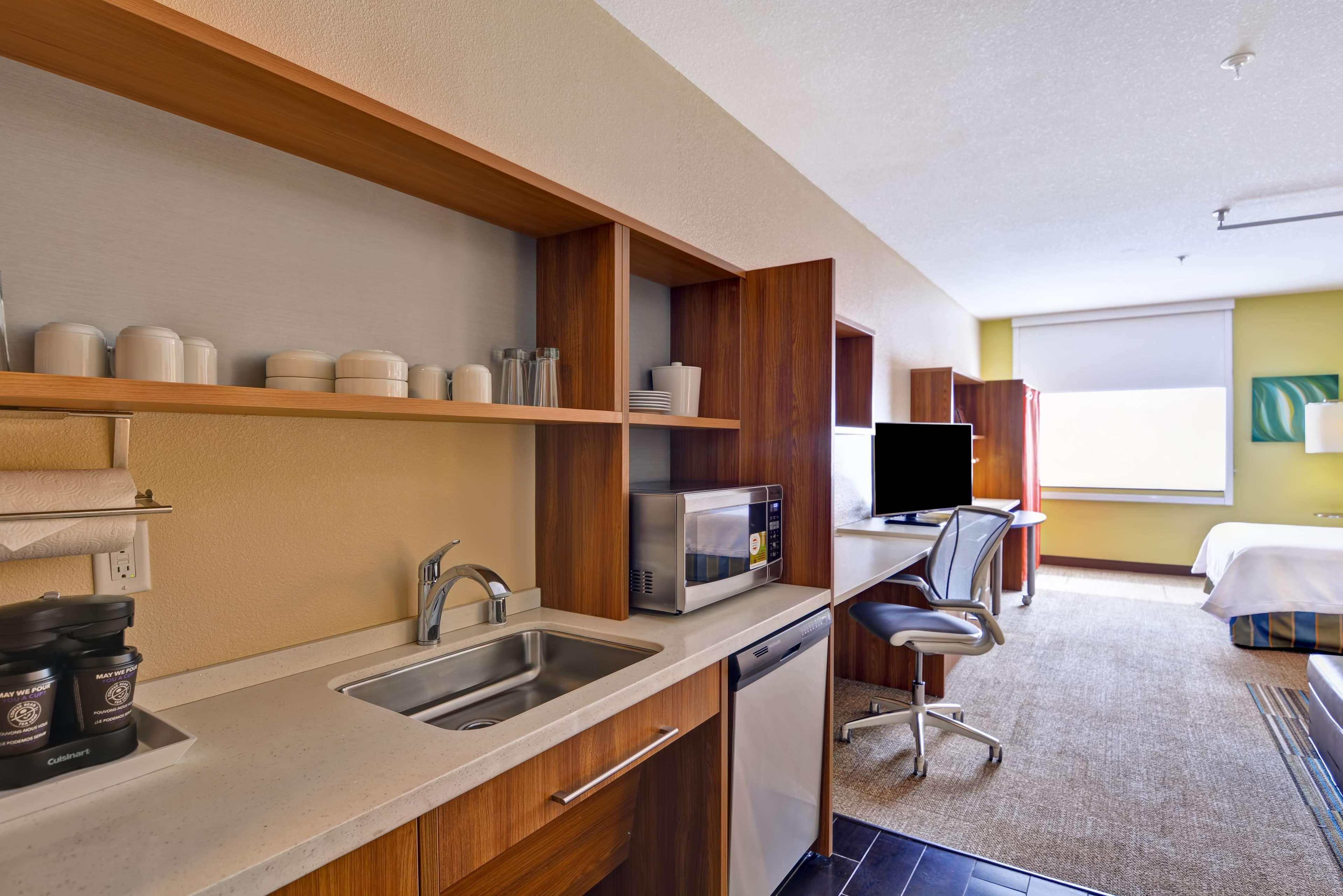 Home2 Suites By Hilton Albuquerque Downtown/University Exterior photo