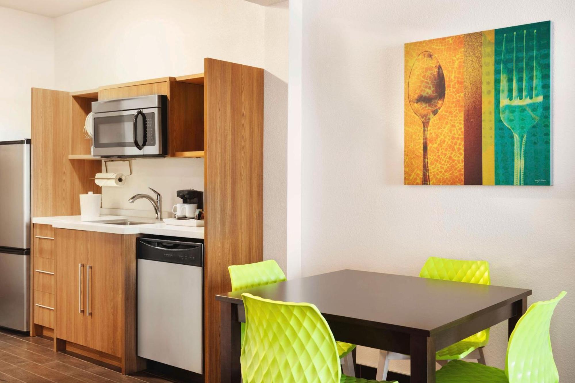Home2 Suites By Hilton Albuquerque Downtown/University Exterior photo