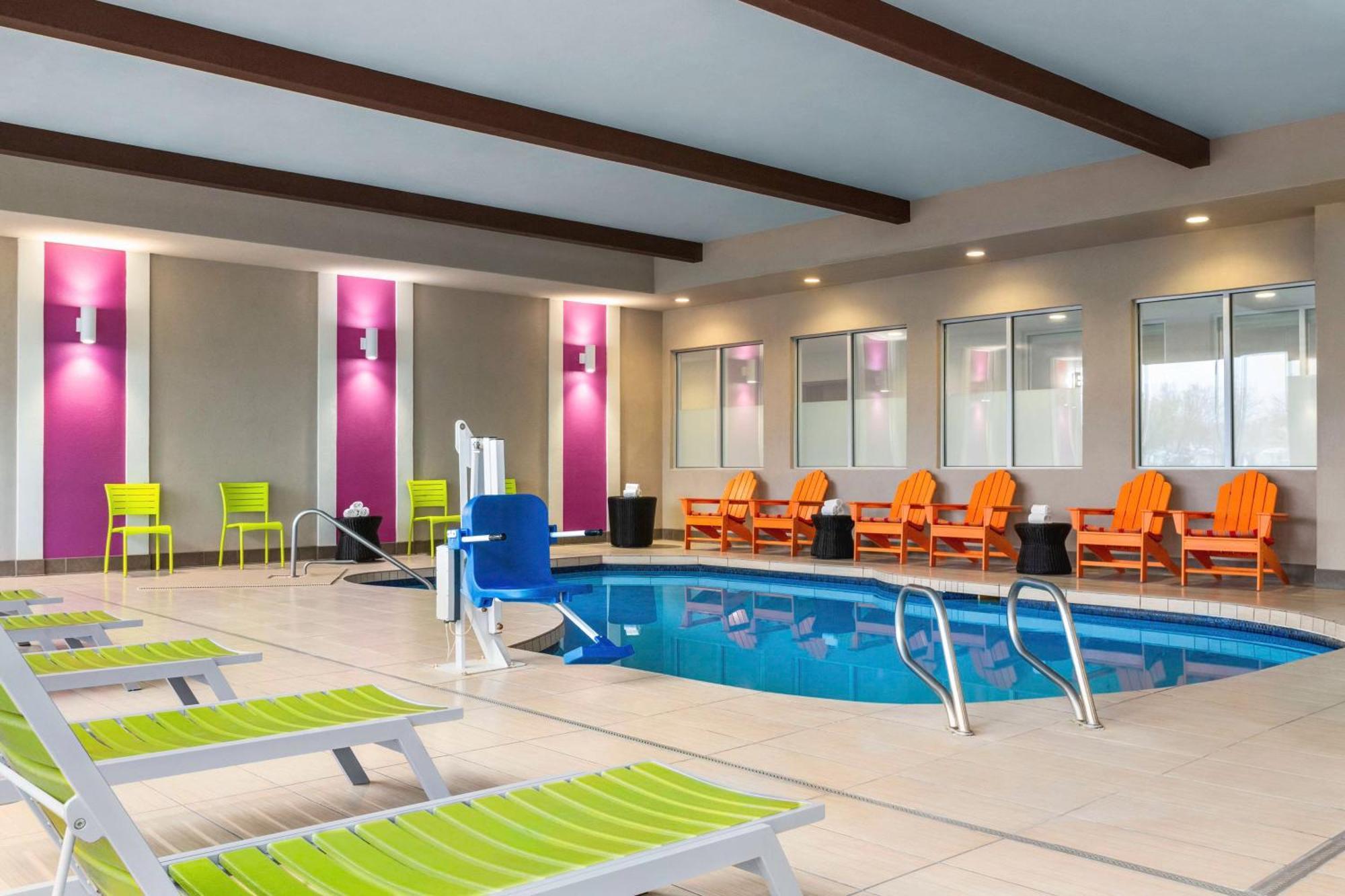 Home2 Suites By Hilton Albuquerque Downtown/University Exterior photo